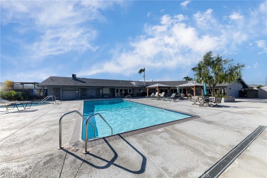 Photo of 3620 Moreno, La Verne, CA 91750 (MLS # CV25278019)