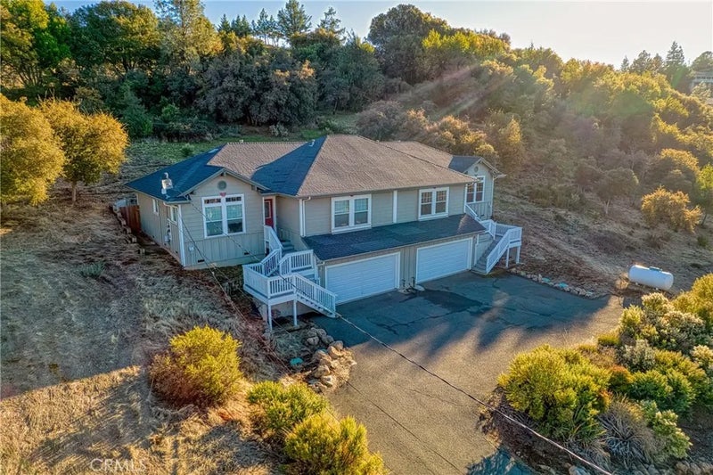 10401 Point Lakeview Road