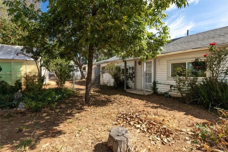 2421 Monte Vista Avenue