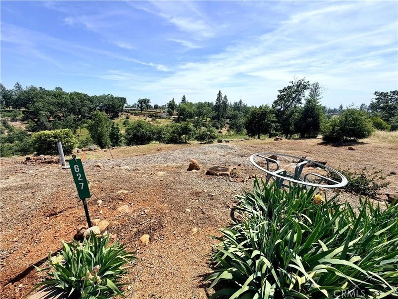 627 Circlewood