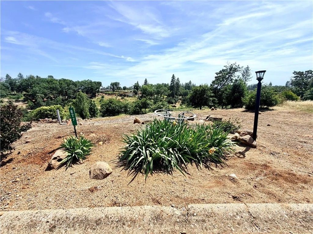 Photo of 627 Circlewood DR, Paradise, CA 95969 (MLS # SN26105760)