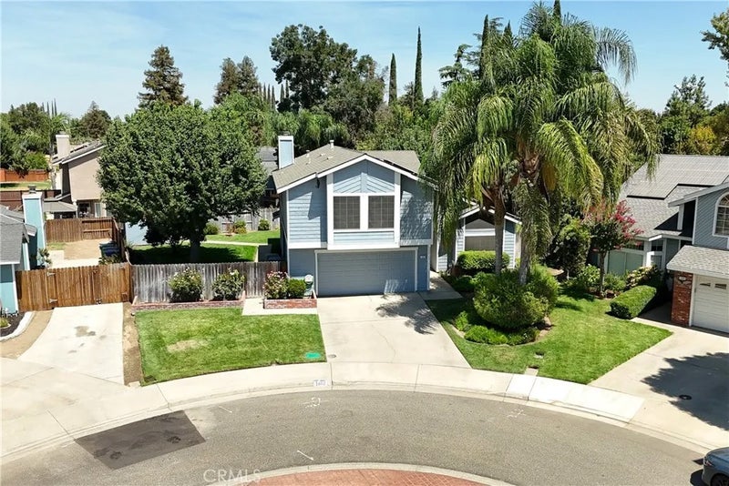 1602 Acacia Court