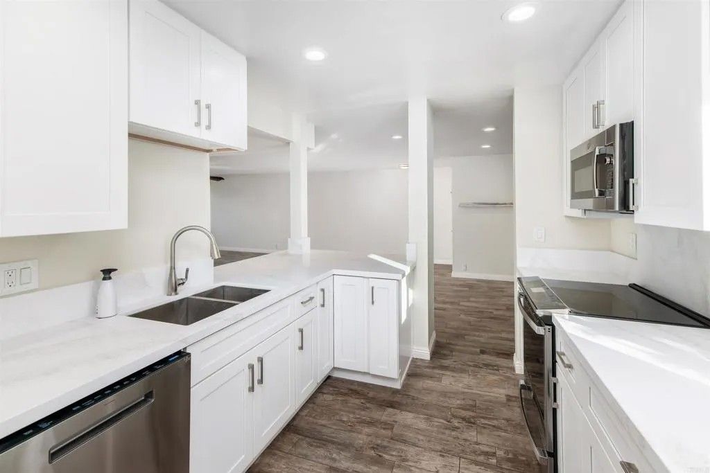 Photo of 2607 Pirineos Way #116, Carlsbad, CA 92009 (MLS # NDP2601366)