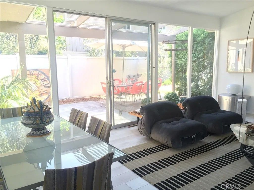 Photo of 1510 Westcliff Drive #1, Newport Beach, CA 92660 (MLS # NP26015975)