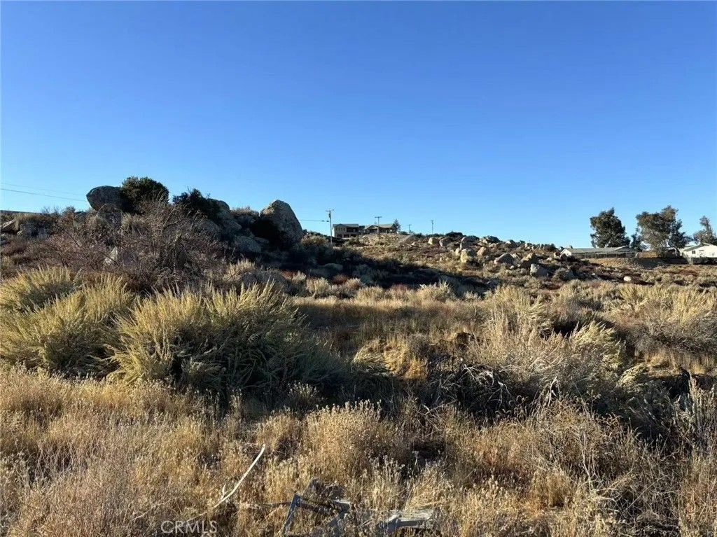 Photo of 624 Lakeshore Blvd, Aguanga, CA 92536 (MLS # AR25075913)