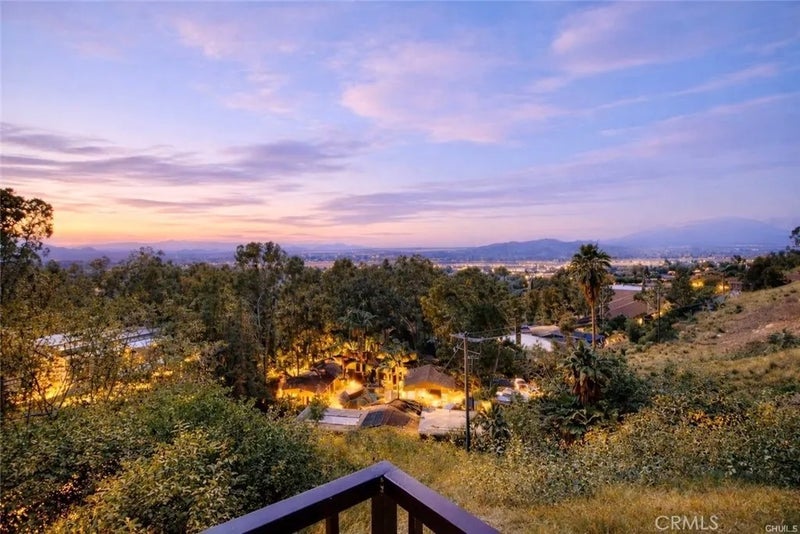 4102 Quail Canyon Rd