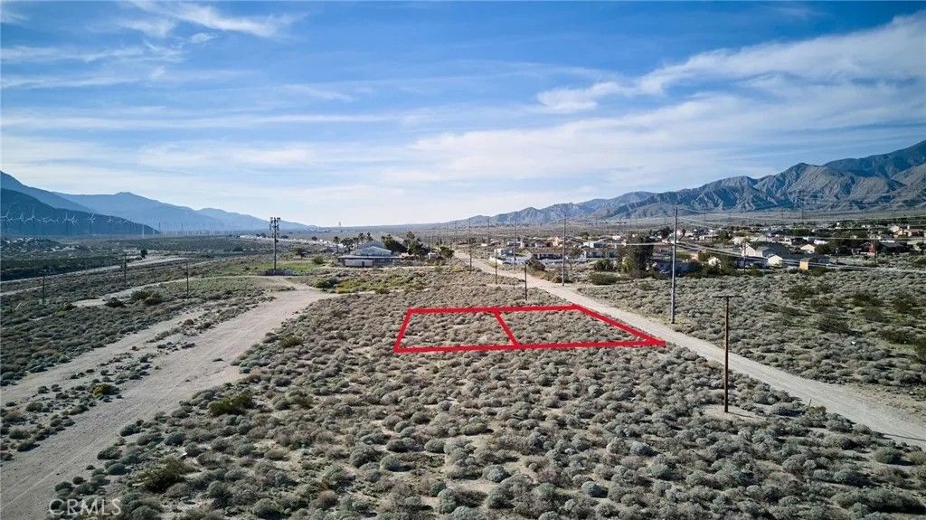 Photo of 19 Tamarack, Whitewater, CA 92282 (MLS # OC25273737)