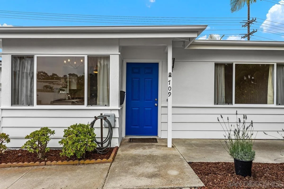 709 Sunflower St