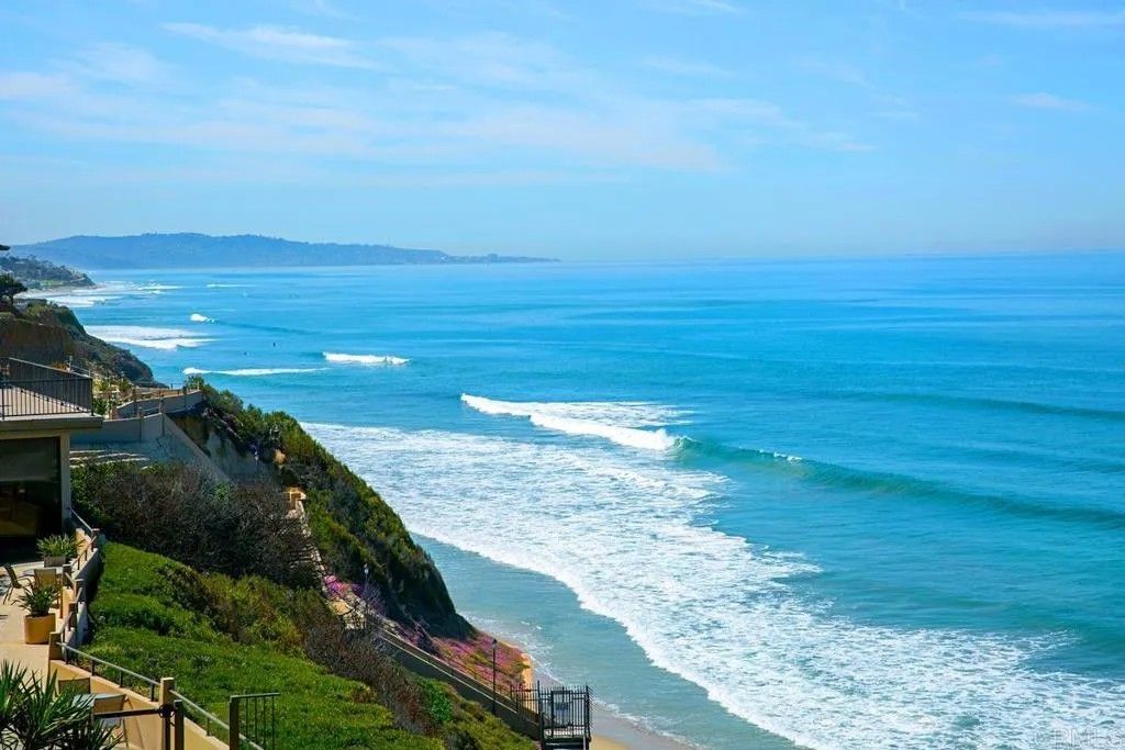 Photo of 757 Ocean Surf Drive, Solana Beach, CA 92075 (MLS # NDP2508747)