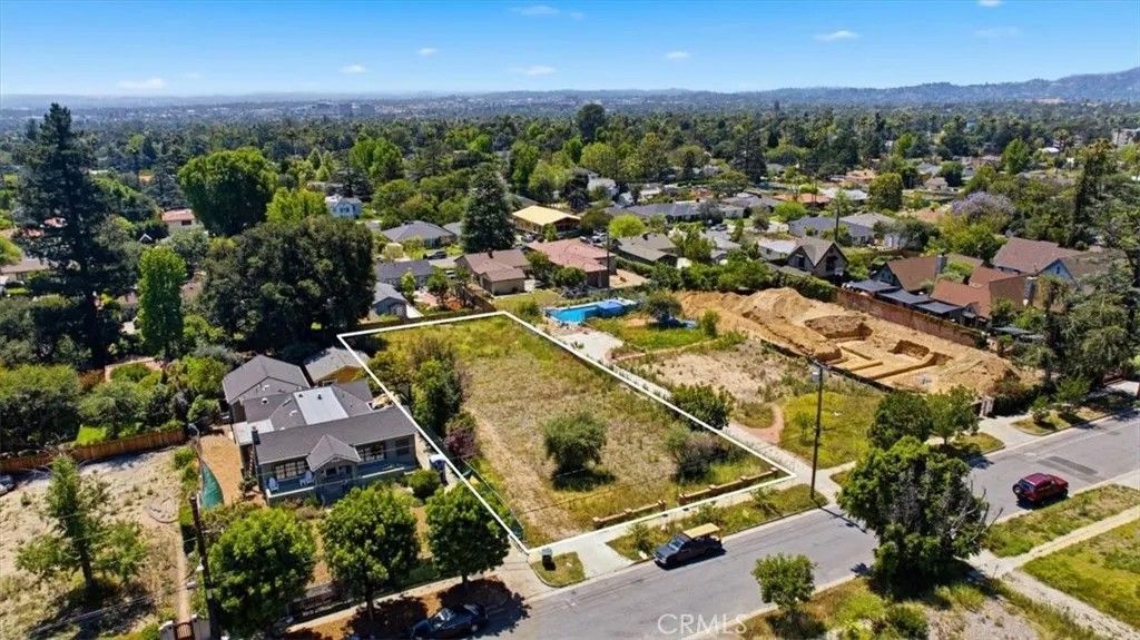 Photo of 1286 E Calaveras St, Altadena, CA 91001 (MLS # SB26092224)