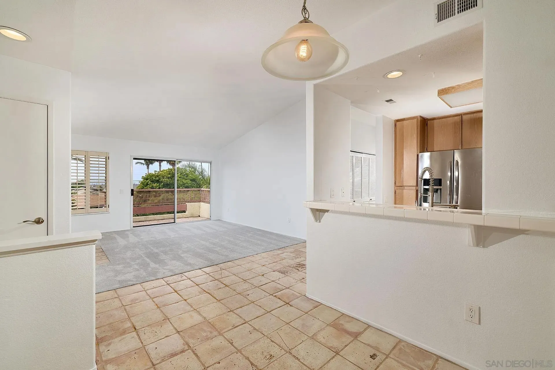 Oceanside, California 92058, United States, 2 Bedrooms Bedrooms, ,2 BathroomsBathrooms,Residential,Active,191677