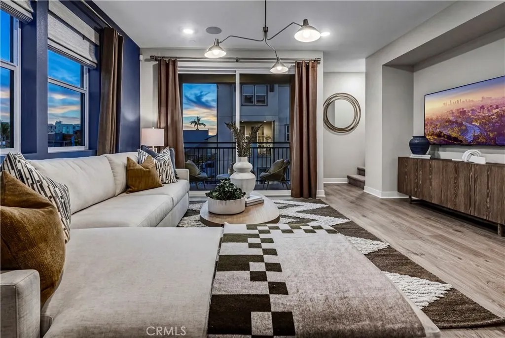 12719 Azure Way 25