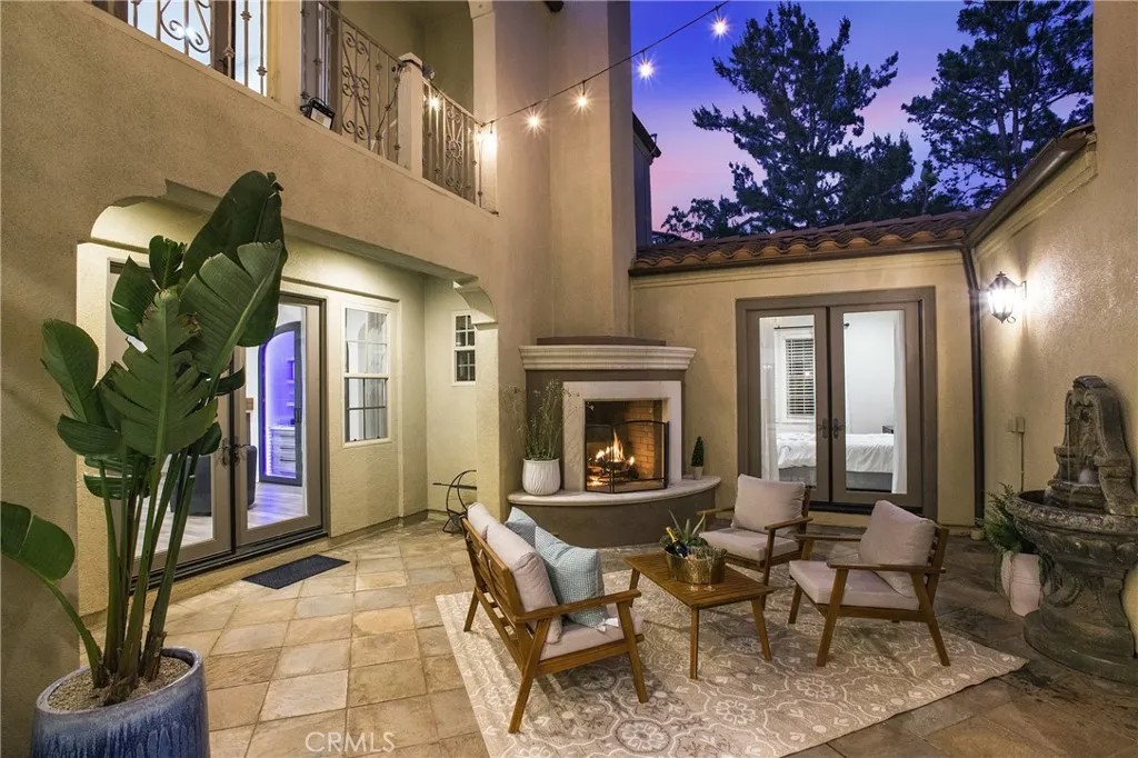 1 Lennox Court