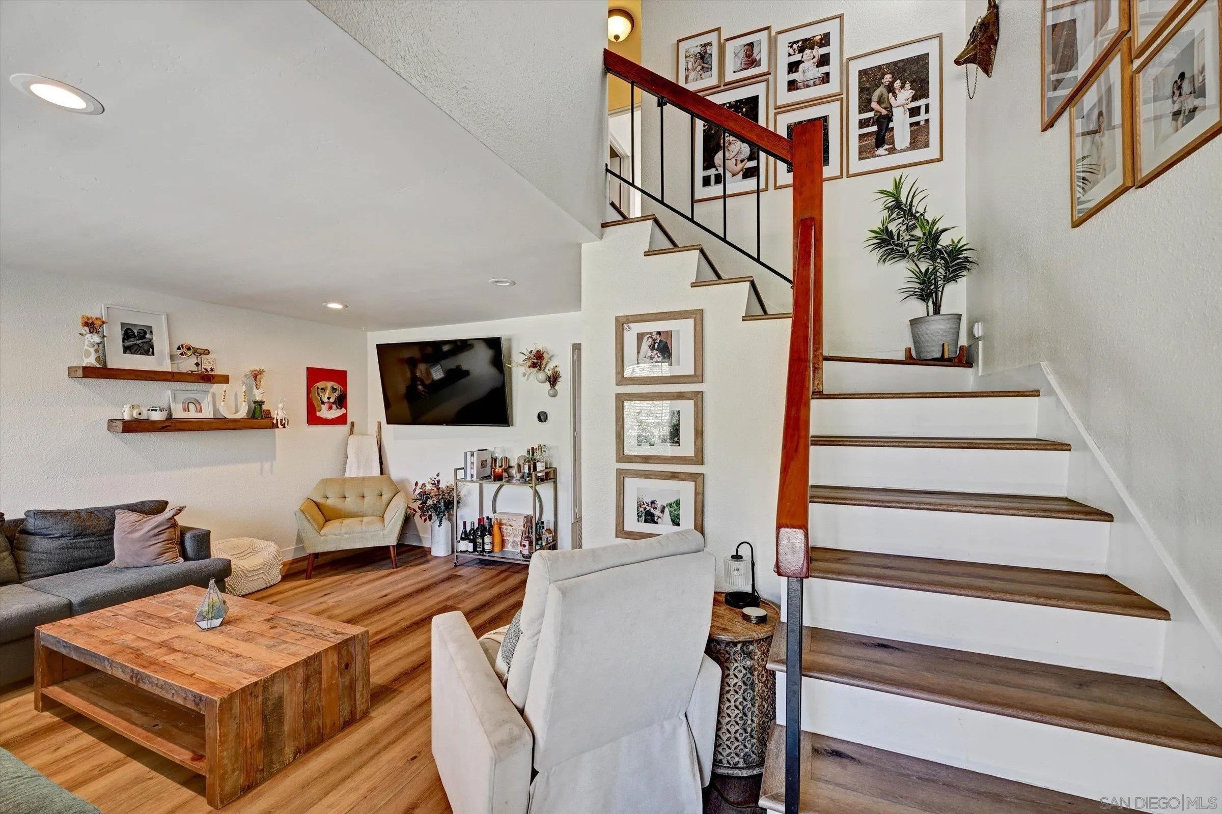 10832 Macouba Pl