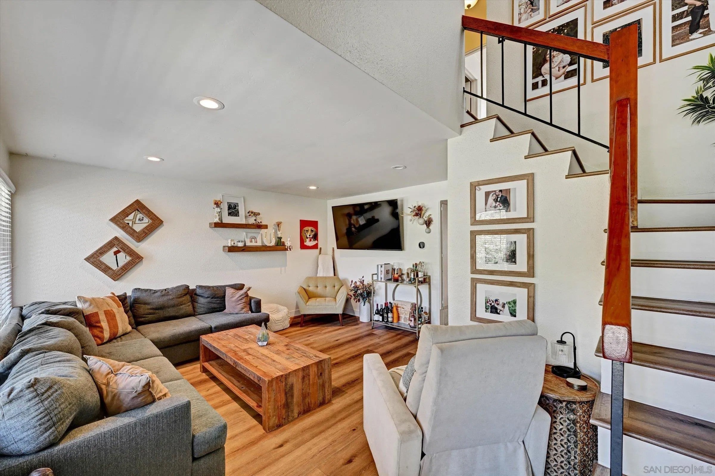 10832 Macouba Pl