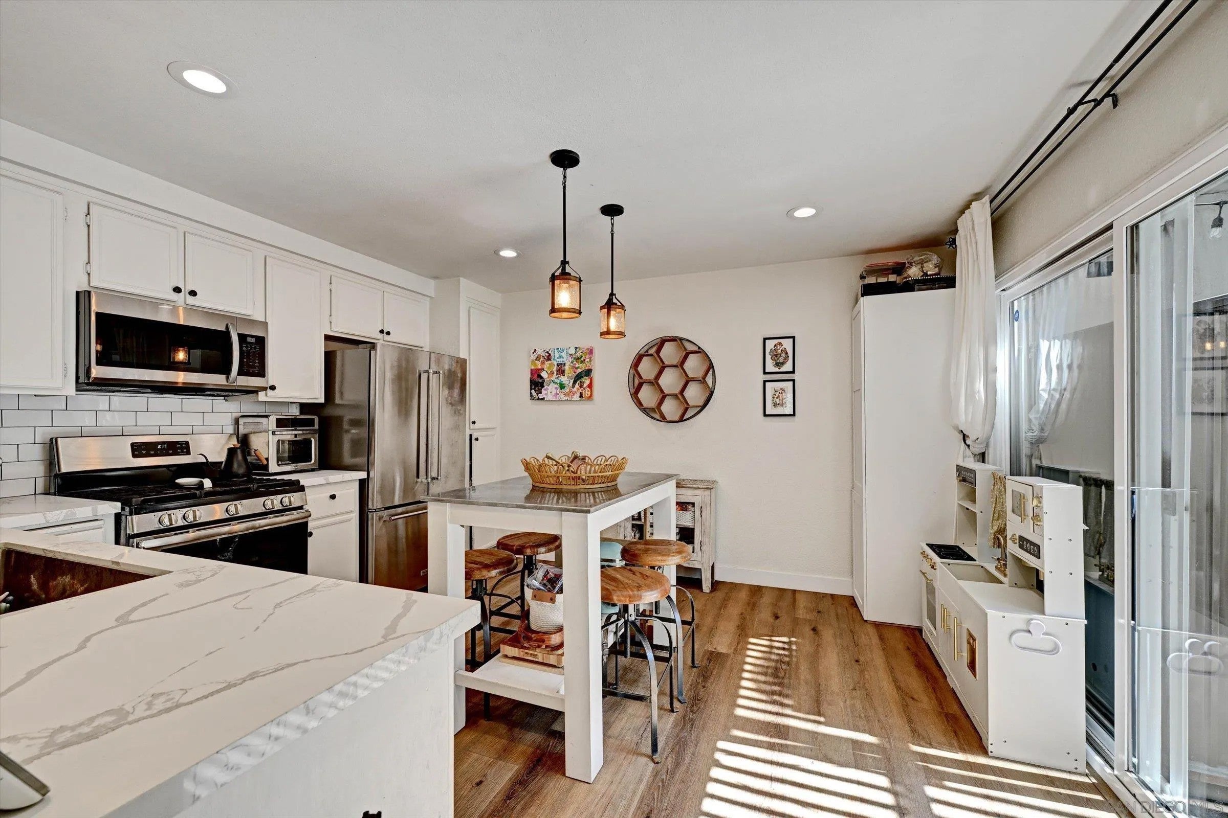 10832 Macouba Pl