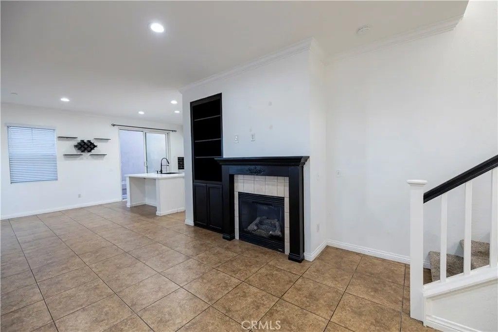 Photo of 1864 Siena Court, Riverside, CA 92501 (MLS # CV25263294)