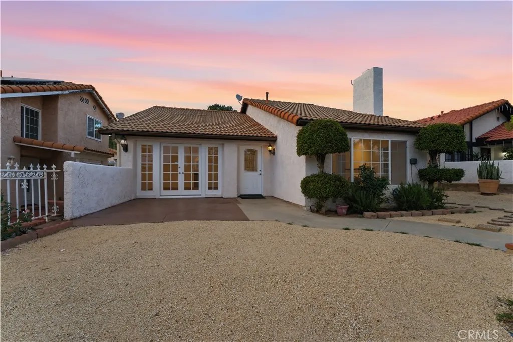 15863 foothill