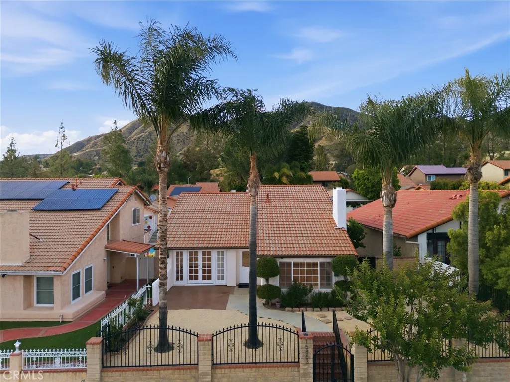 15863 foothill