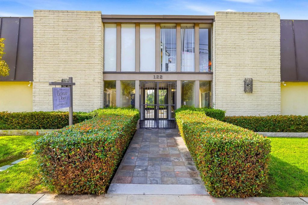 Photo of 122 3rd Ave, Chula Vista, CA 91910 (MLS # 260001550)