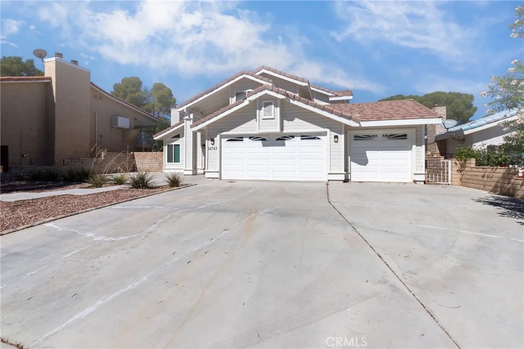 14743 BLUE GRASS Drive