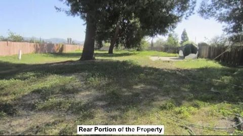 Tiny photo for 9808 Kester Avenue, North Hills, CA 91343 (MLS # SR25239455)