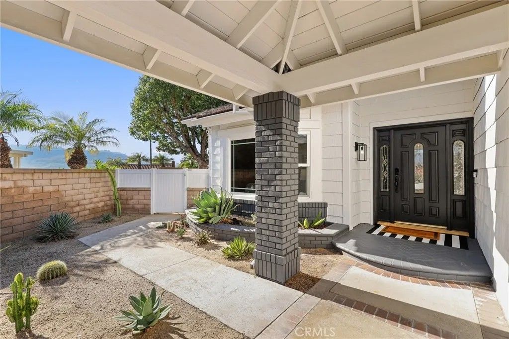 Photo of 24320 Via Arriba Linda, Yorba Linda, CA 92887 (MLS # PW25275965)