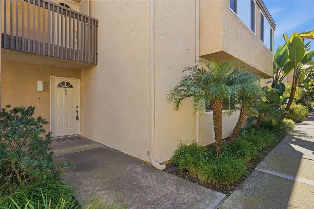 Photo of 8515 Villa La Jolla Drive #B, La Jolla, CA 92037 (MLS # PTP2601548)
