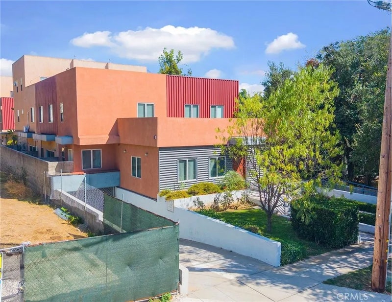 148 N Mar Vista Avenue