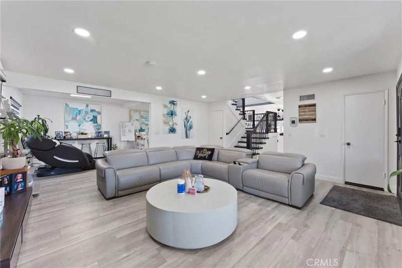 3157 Westhaven