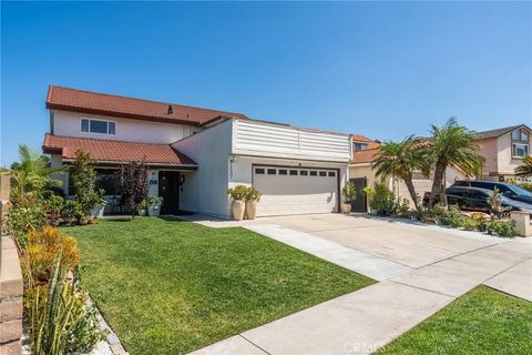 Photo of 3157 Westhaven DR, Anaheim, CA 92804 (MLS # CV26153382)