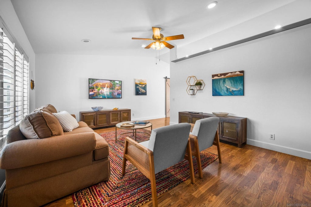Photo of 604 Monterey Dr, Oceanside, CA 92058 (MLS # 260023724)