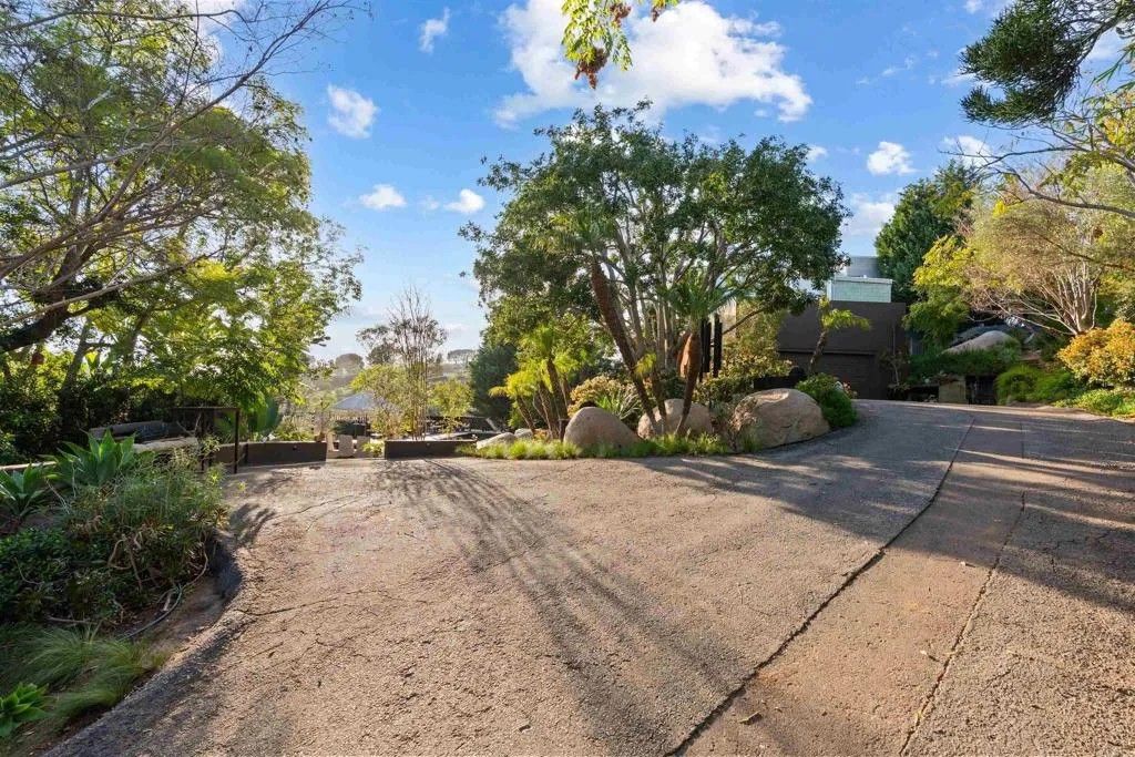 Photo of 2893 Paseo Del Sol, Escondido, CA 92025 (MLS # PTP2601371)