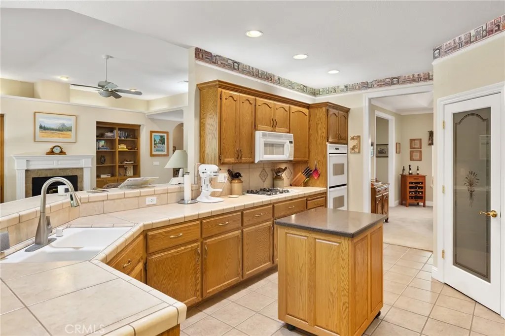 13861 Winesap Court
