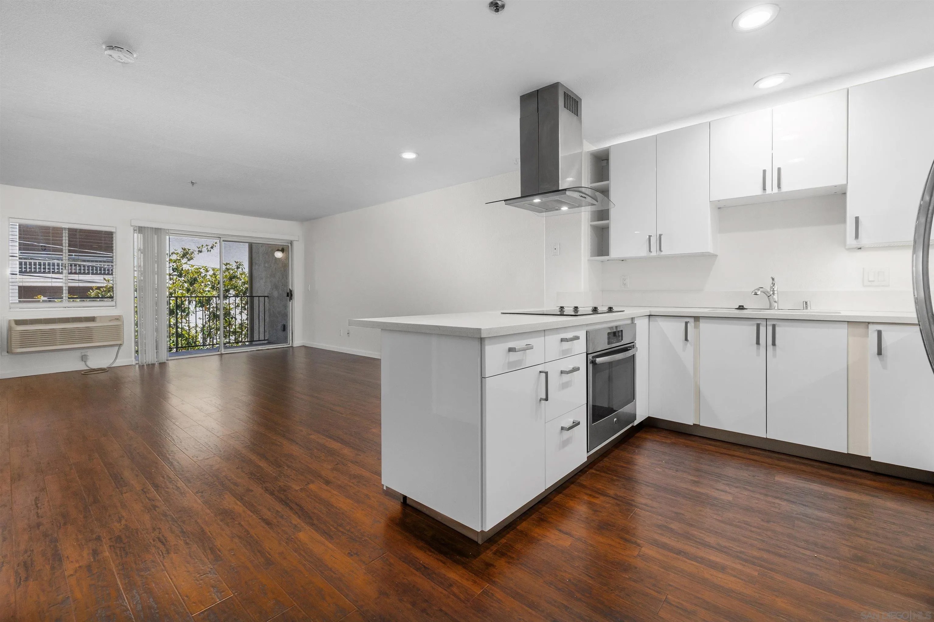 3795 Georgia St 203