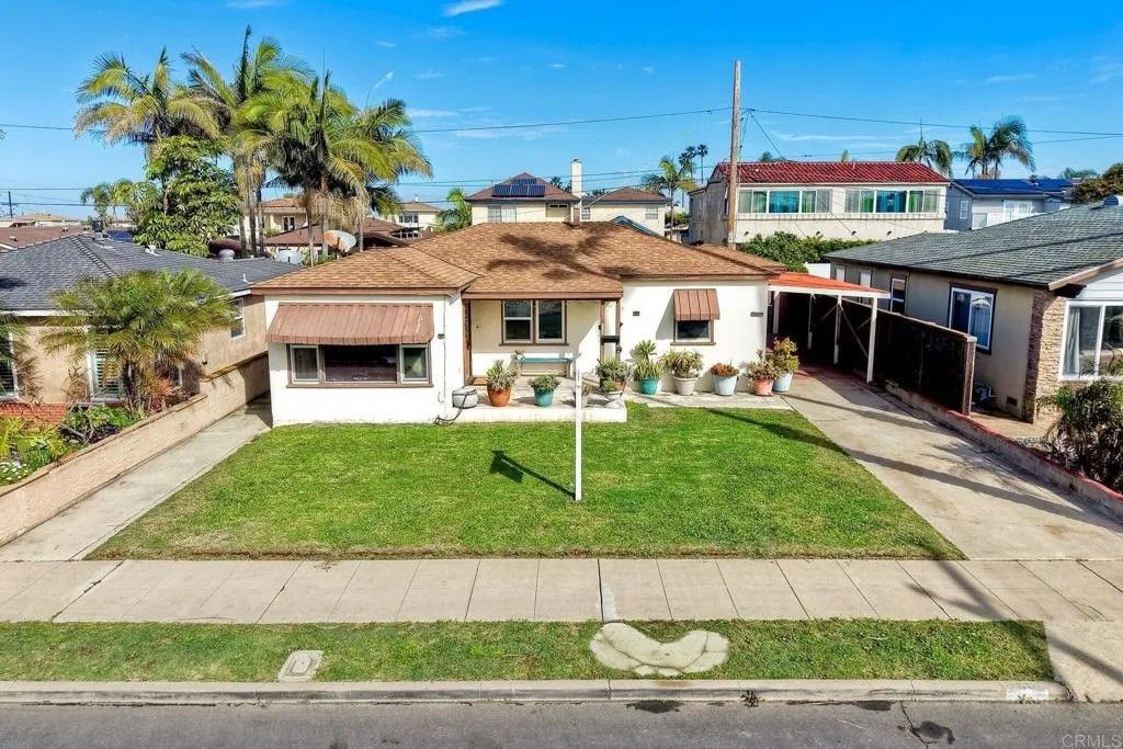 Photo of 166 Citrus Avenue, Imperial Beach, CA 91932 (MLS # NDP2601127)