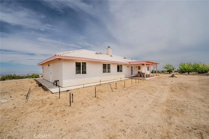 8767 Silver Rock