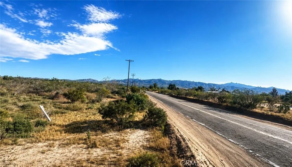 Photo of 0 Oasis, Pinon Hills, CA 92372 (MLS # RS26130310)