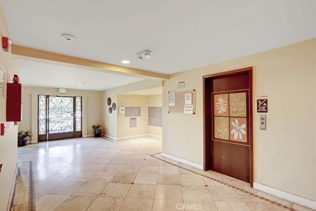20327 Saticoy 309