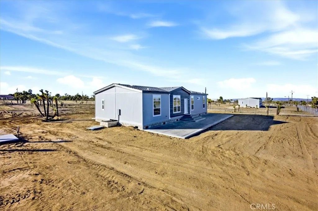 Photo of 12012 Lager Road, Phelan, CA 92371 (MLS # TR25276687)