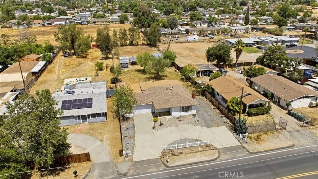Photo of 40620 Stetson, Hemet, CA 92544 (MLS # SW26068127)