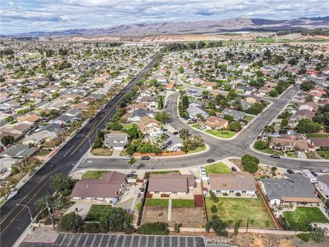 Tiny photo for 1610 Coral Dr, Santa Maria, CA 93454 (MLS # PI25238595)