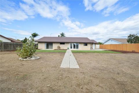 Tiny photo for 1610 Coral Dr, Santa Maria, CA 93454 (MLS # PI25238595)