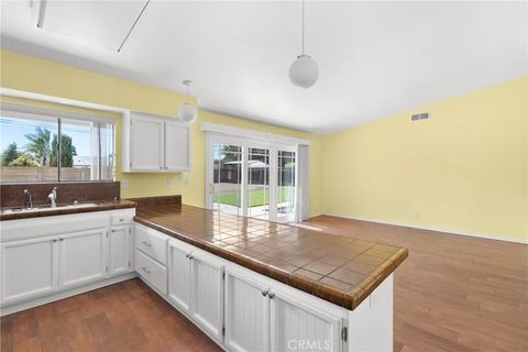Tiny photo for 1610 Coral Dr, Santa Maria, CA 93454 (MLS # PI25238595)