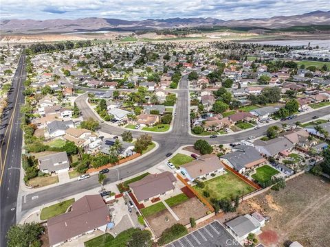 Tiny photo for 1610 Coral Dr, Santa Maria, CA 93454 (MLS # PI25238595)