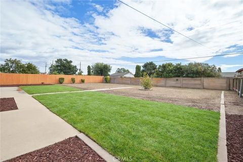 Tiny photo for 1610 Coral Dr, Santa Maria, CA 93454 (MLS # PI25238595)