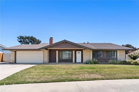 Photo of 1610 Coral Dr, Santa Maria, CA 93454 (MLS # PI25238595)