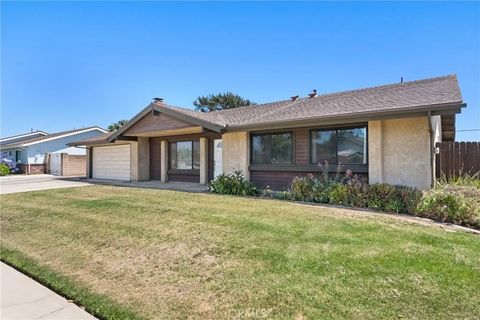 Tiny photo for 1610 Coral Dr, Santa Maria, CA 93454 (MLS # PI25238595)