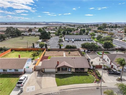 Tiny photo for 1610 Coral Dr, Santa Maria, CA 93454 (MLS # PI25238595)
