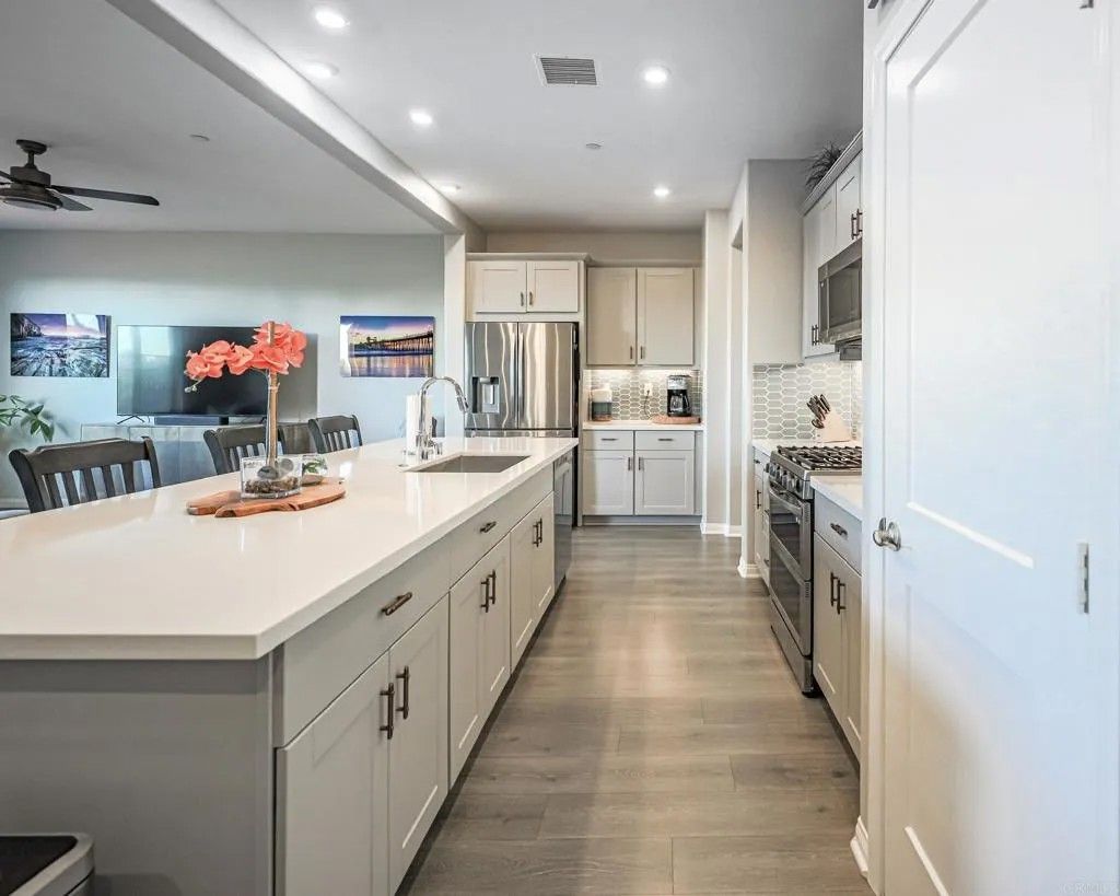 Photo of 1728 Valley Oak Way, Oceanside, CA 92056 (MLS # NDP2600008)